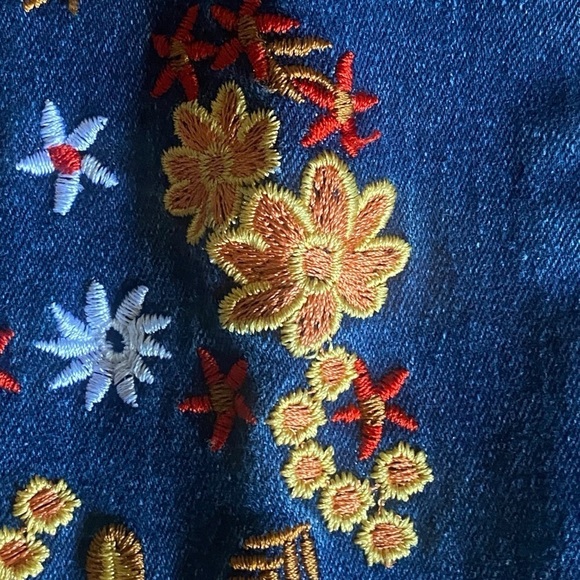 EMBROIDERED Floral Flare Leg Denim Blue Jeans #Bohemian Inspired - Picture 7 of 8